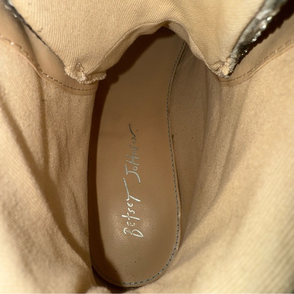 Betsey Johnson Glittering Skull Combat Boots SB-HUDSN size 9M - Picture 11 of 11